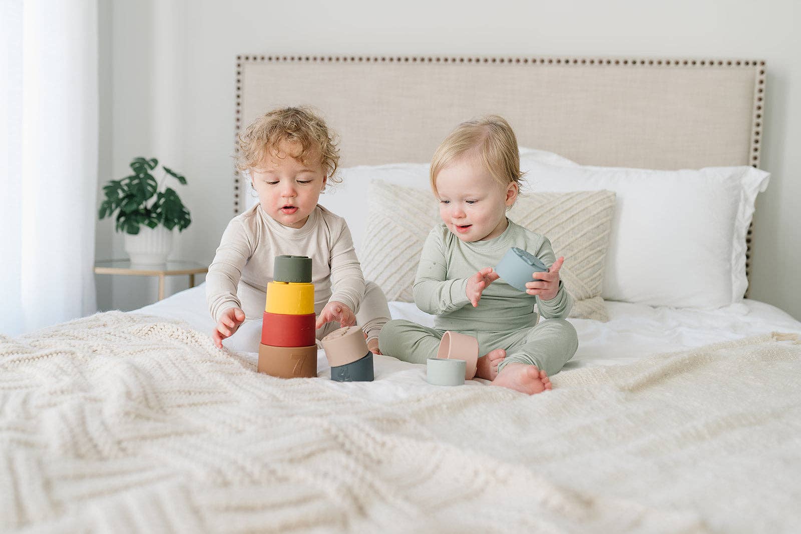 Retro Stacking Nesting Cups - FORD + ELM