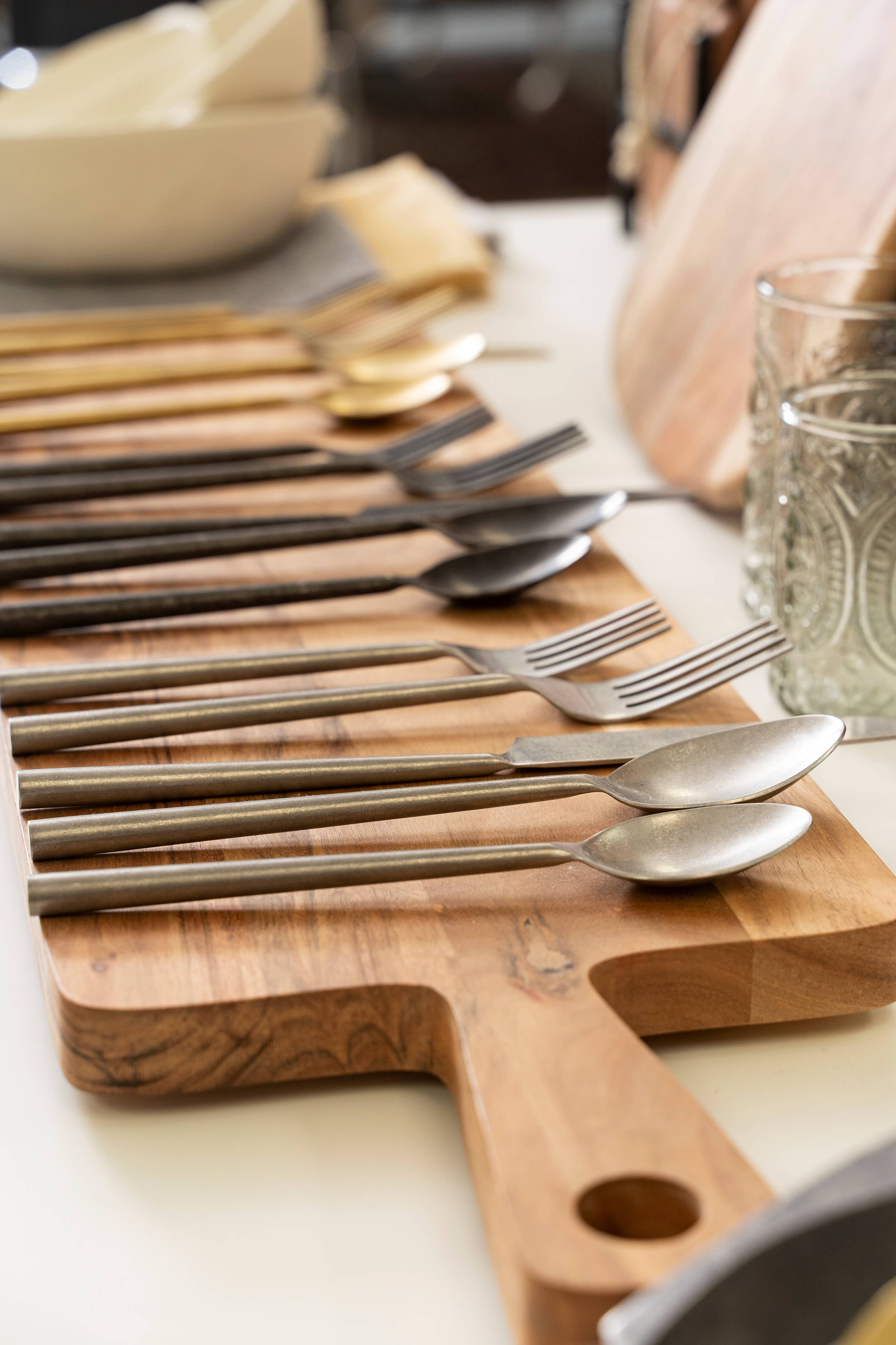 Tides Flatware Tumbled Black, Set of 5 - FORD + ELM